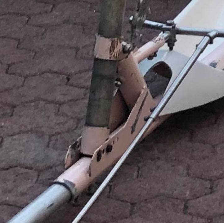 Mast support