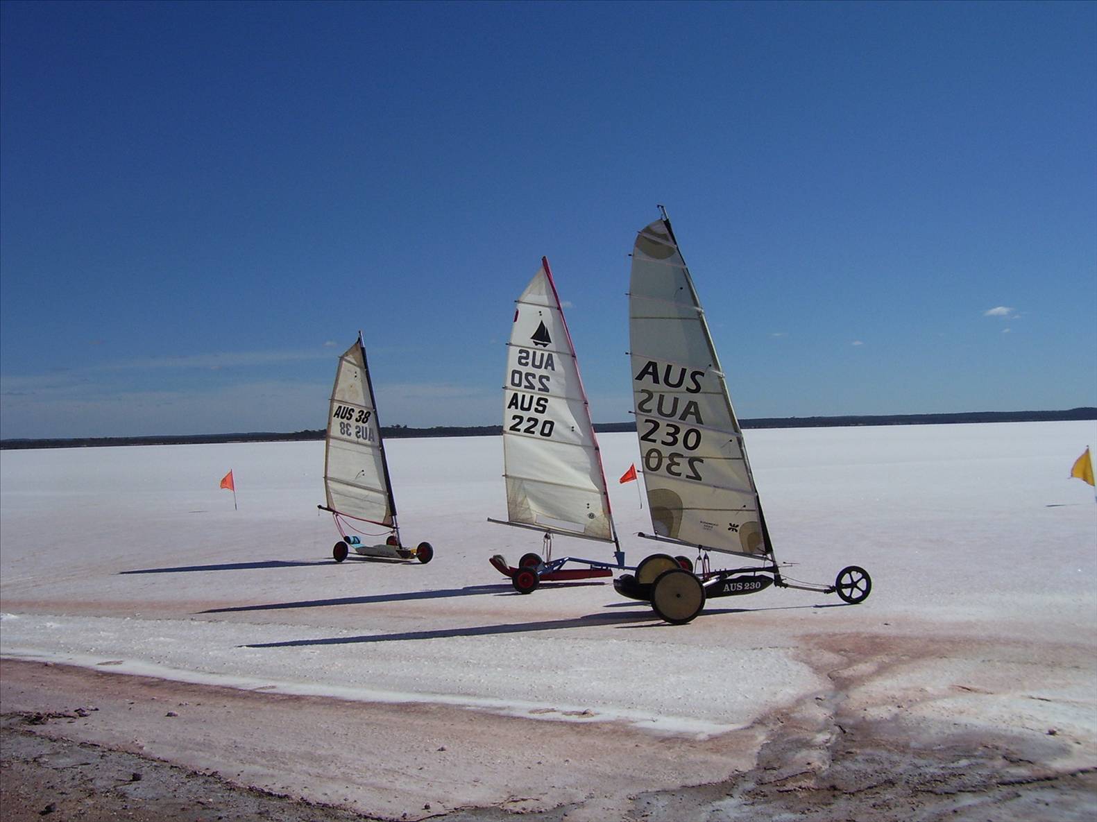 LAKE LEFROY