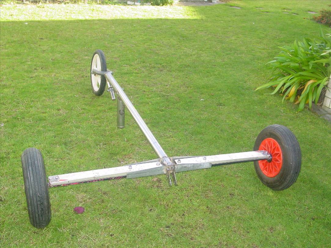 SKI axle mounting