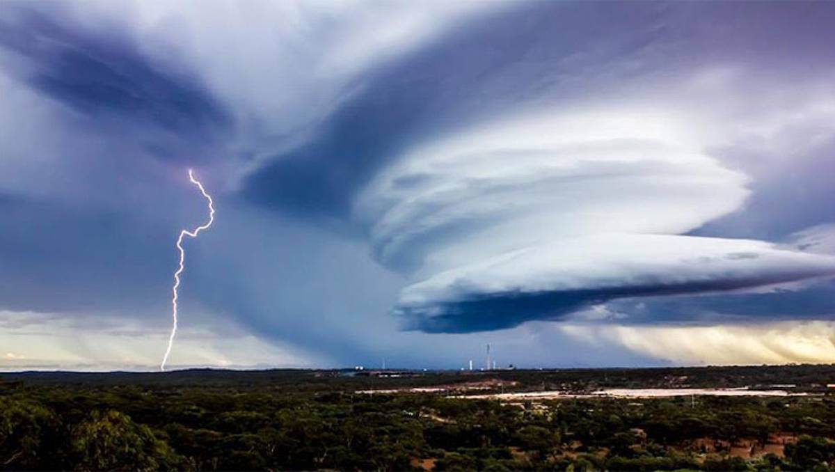 kal lightning