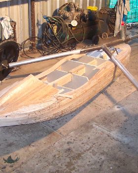 Making seat using wood strips (makes a light strong seat)