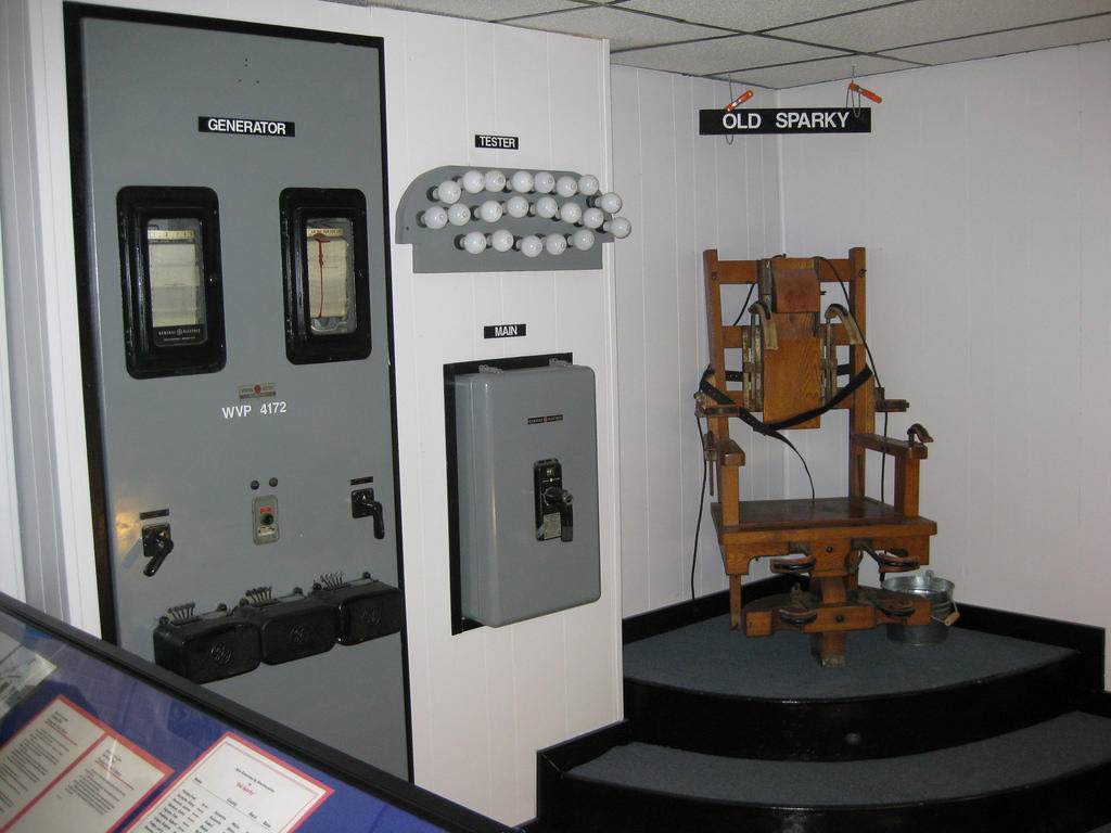 tom menzies via flickr electric chair