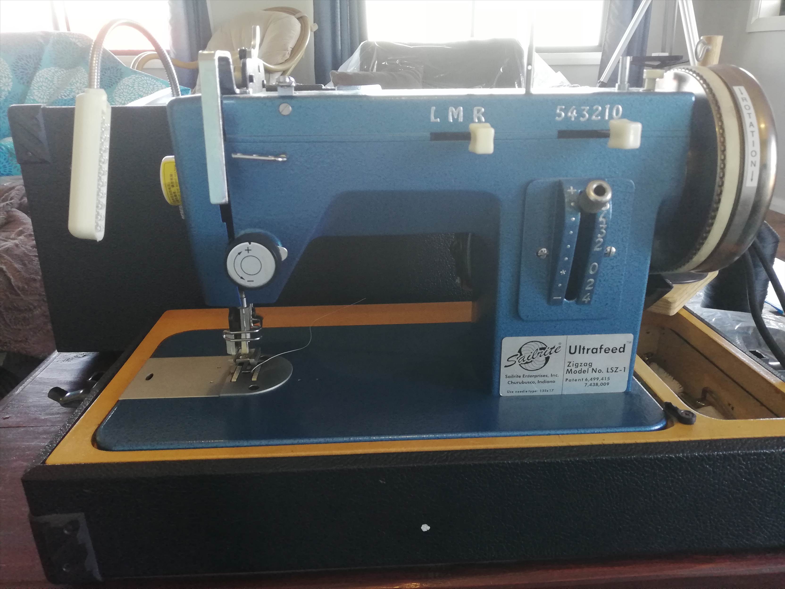 Sailrite Ultrafeed LSZ-1