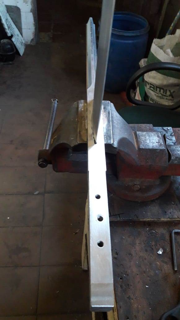 Mast and fuselage assembled