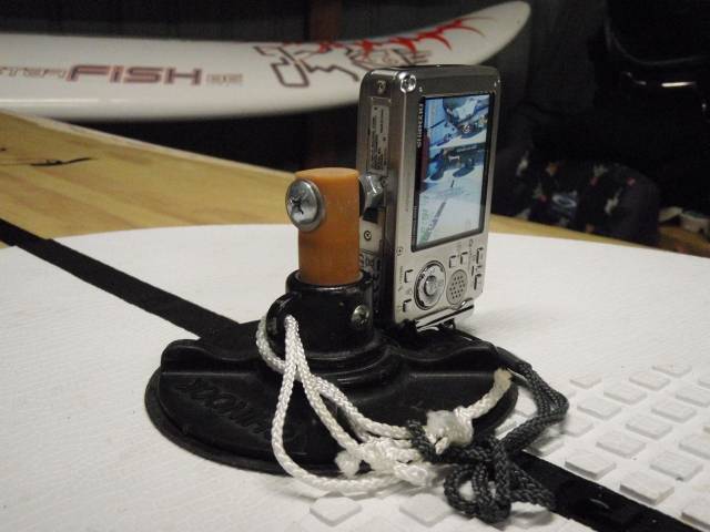 Mast base board cam