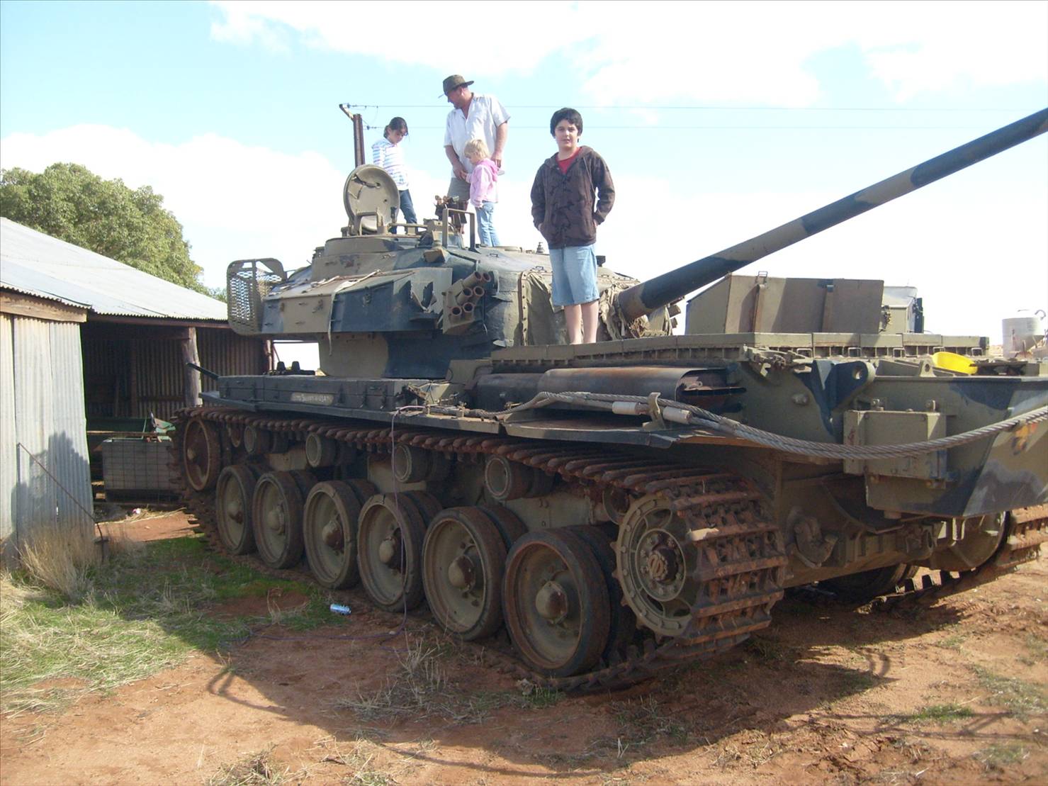 went to a show out back of Loxton
