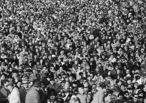 crowds2