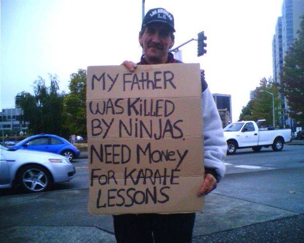 funny-picture-photo-sign-ninjas-lOckergnOme-pic