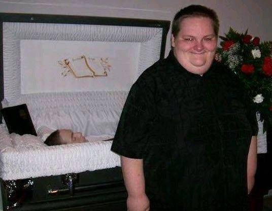 funny dead man