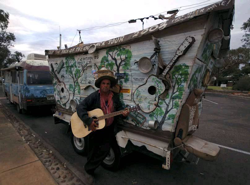 caravanshed02