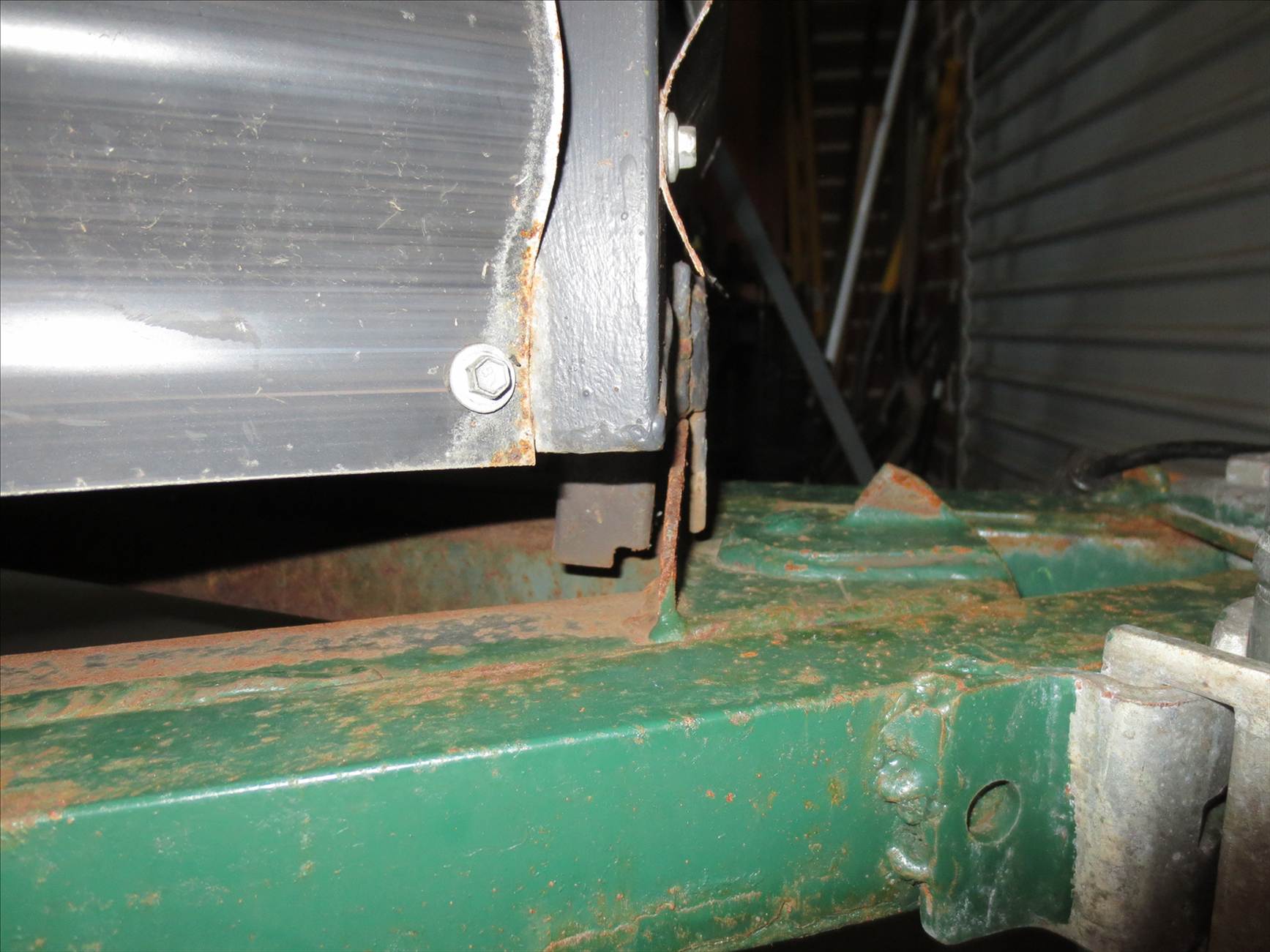 Lugs that interlok and prevent any fore-aft movement.