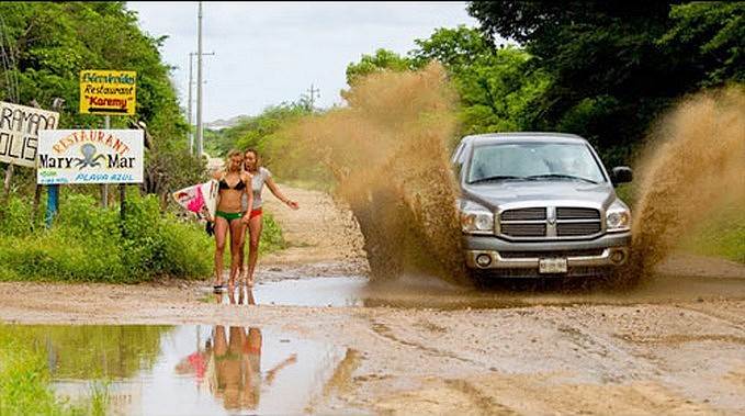 funny-people-disaster-falling-drinks-compilation