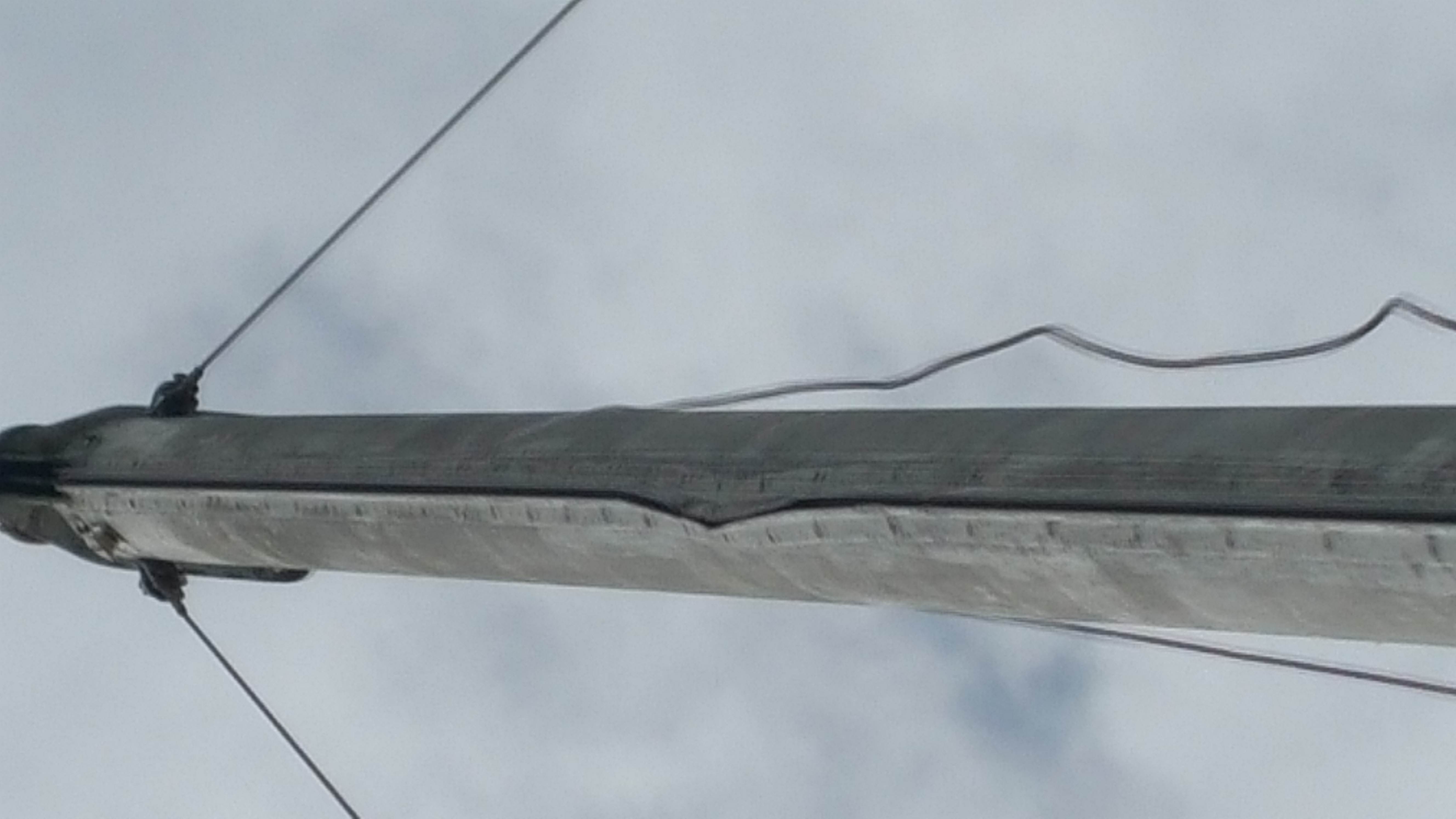 busted mast track