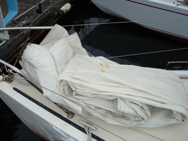 Folding a Sail