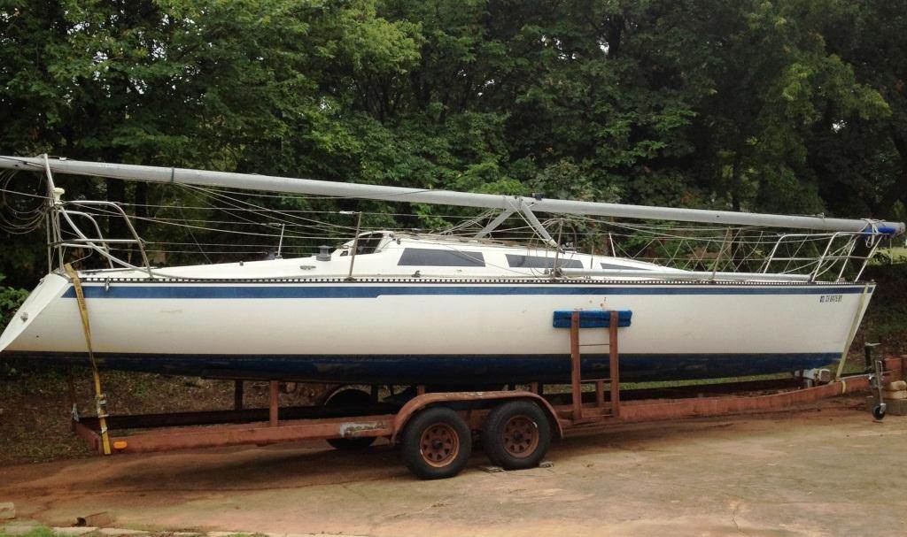 Hobie 33