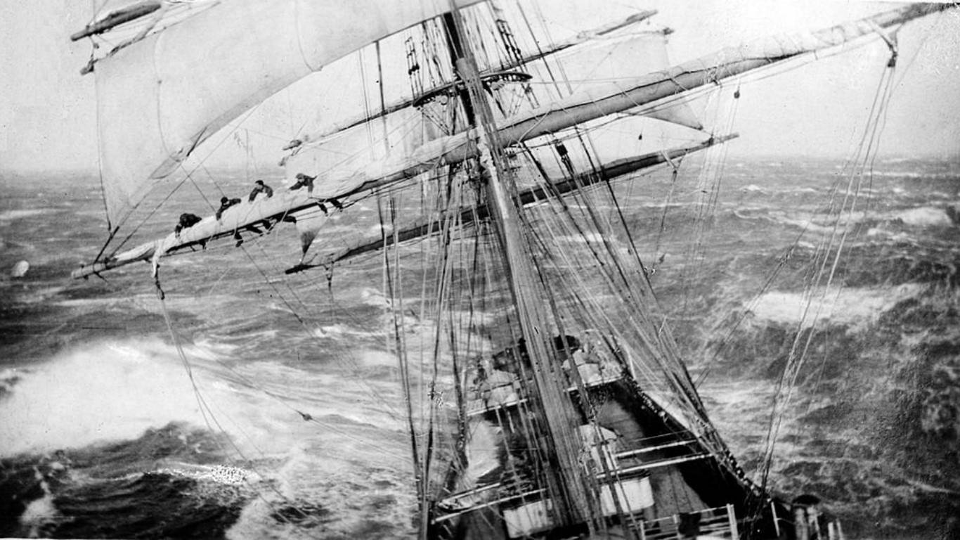 Desktop windjammer