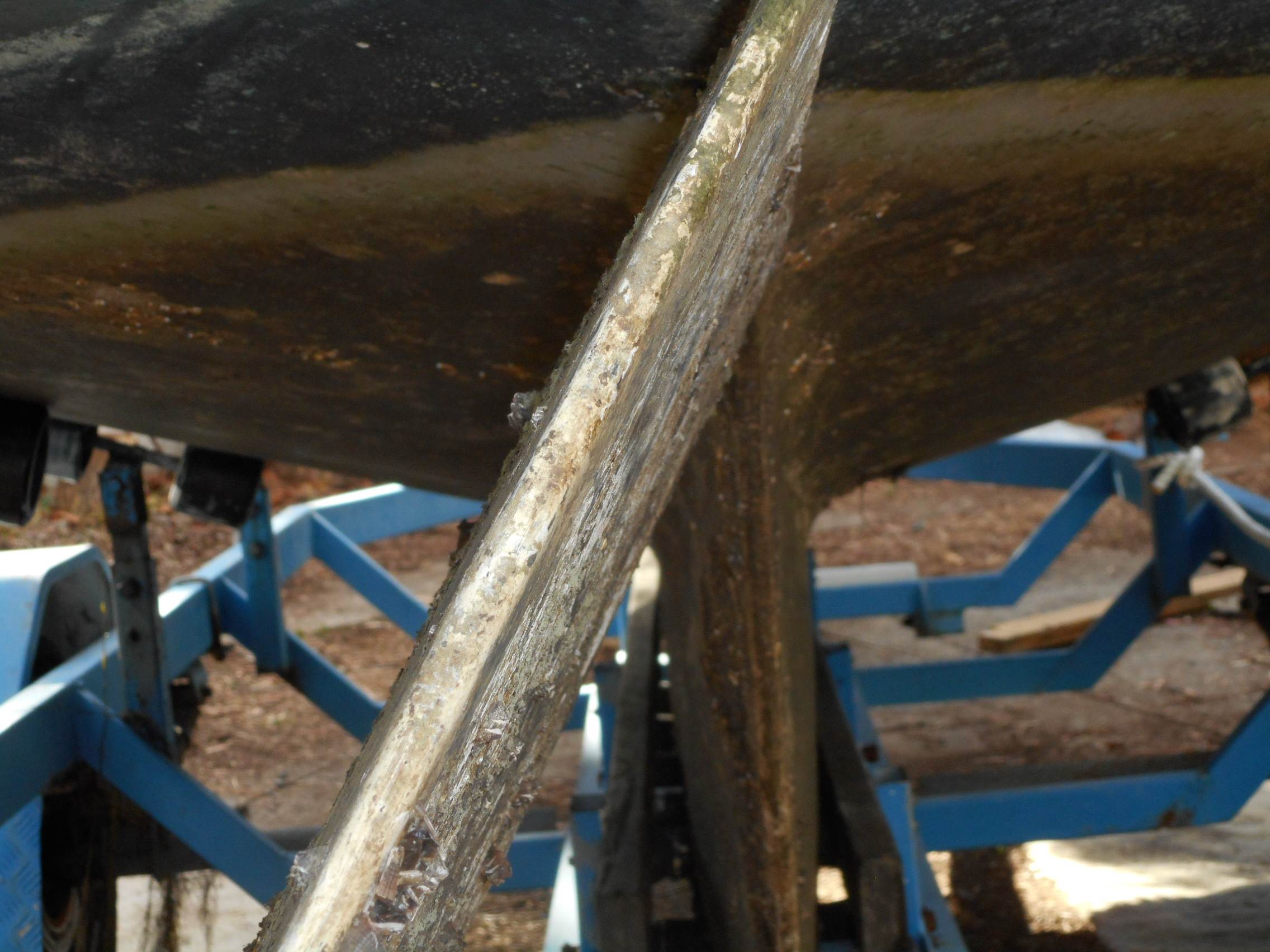rudder, which should be parallel to keel