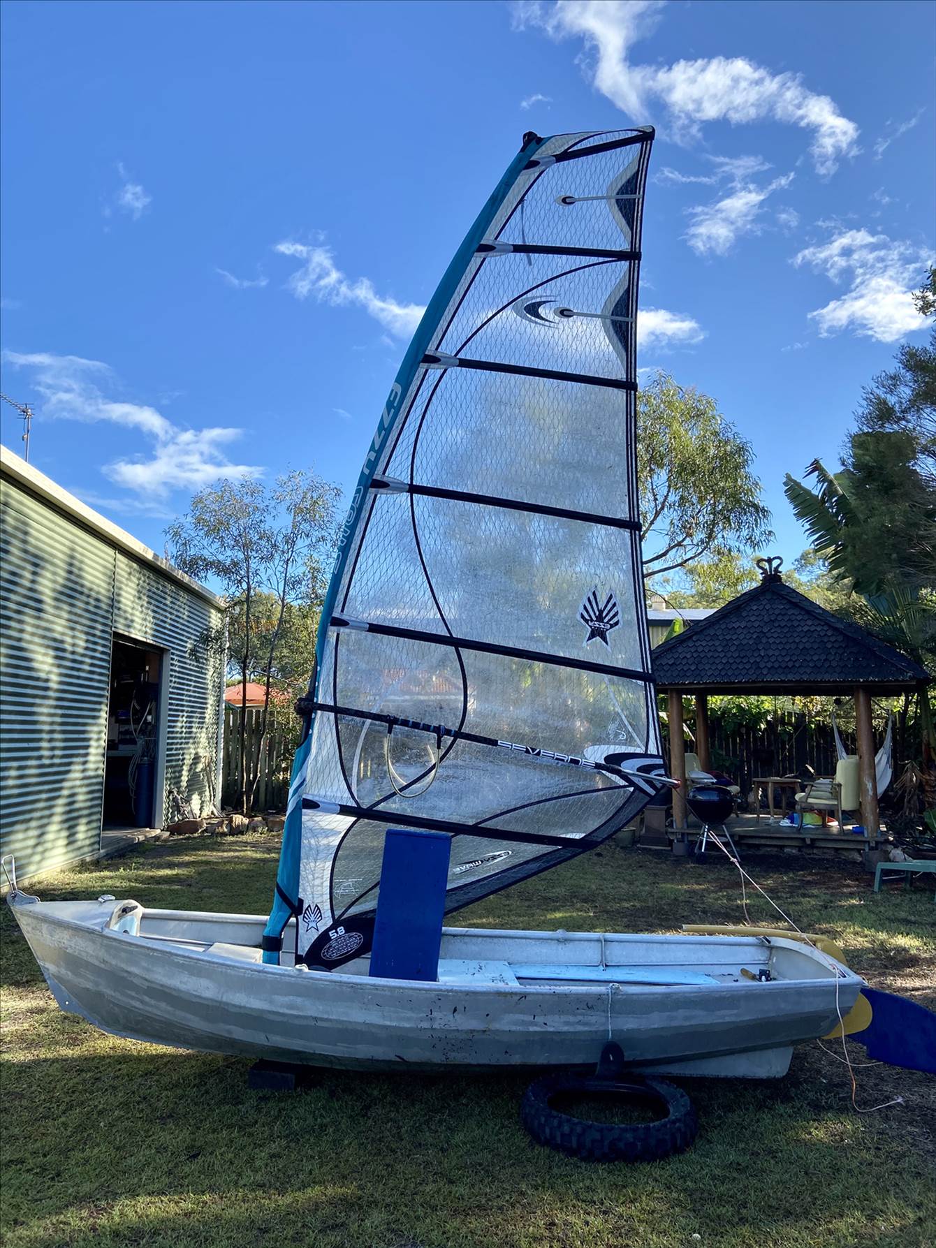 sailing dingy