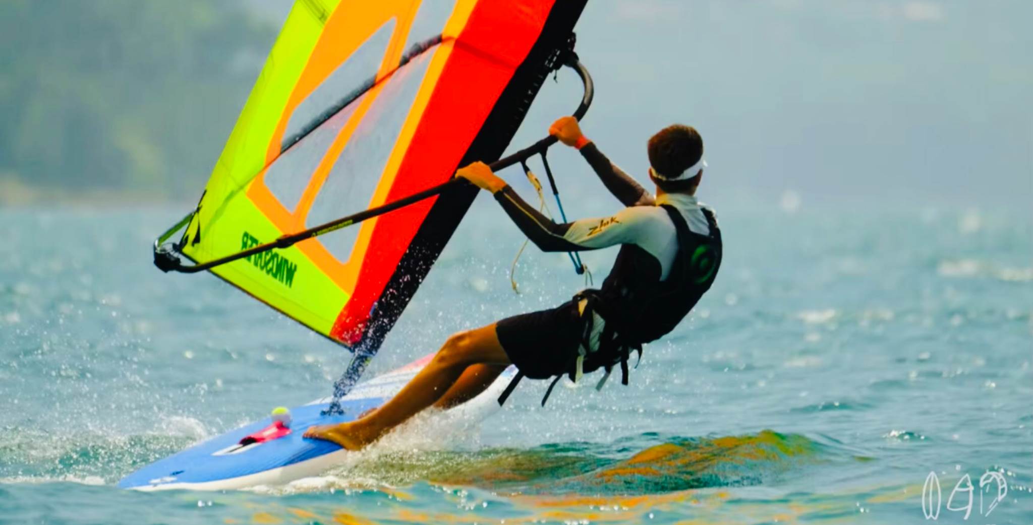 Win a windsurfer LT