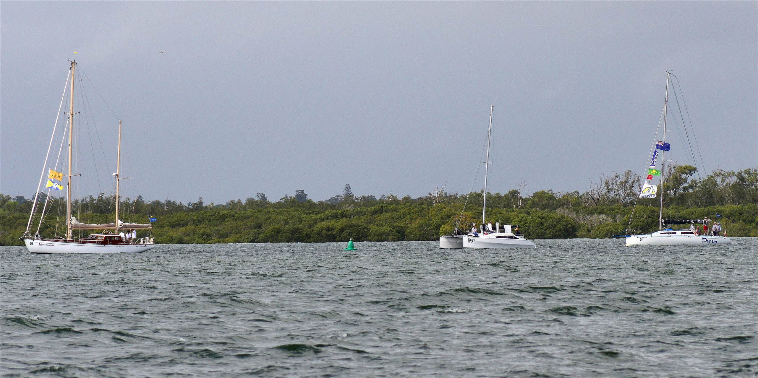2018 Brisbane to Gladstone Multihull Race Start