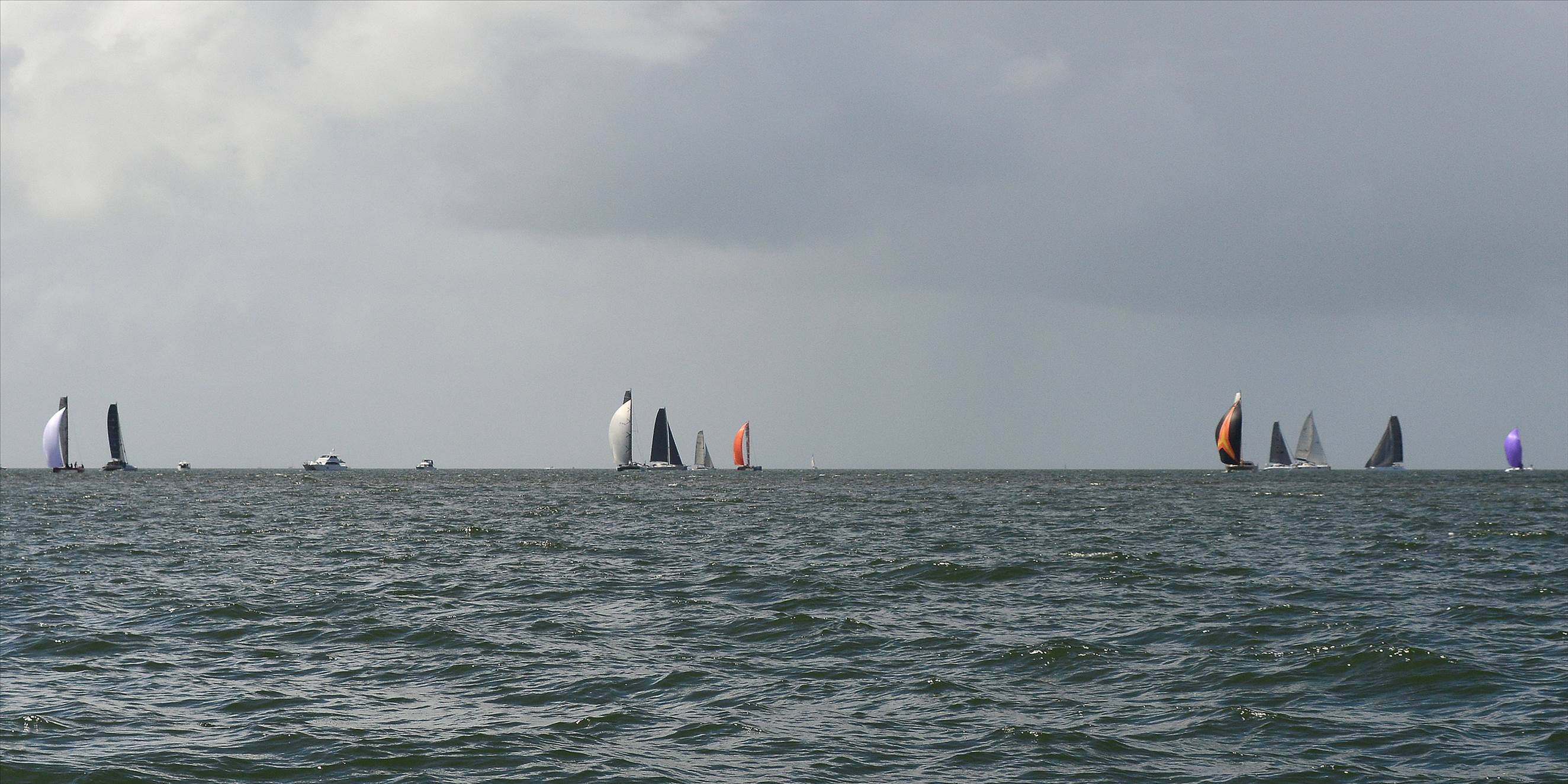 2018 Brisbane to Gladstone Multihull Race Start