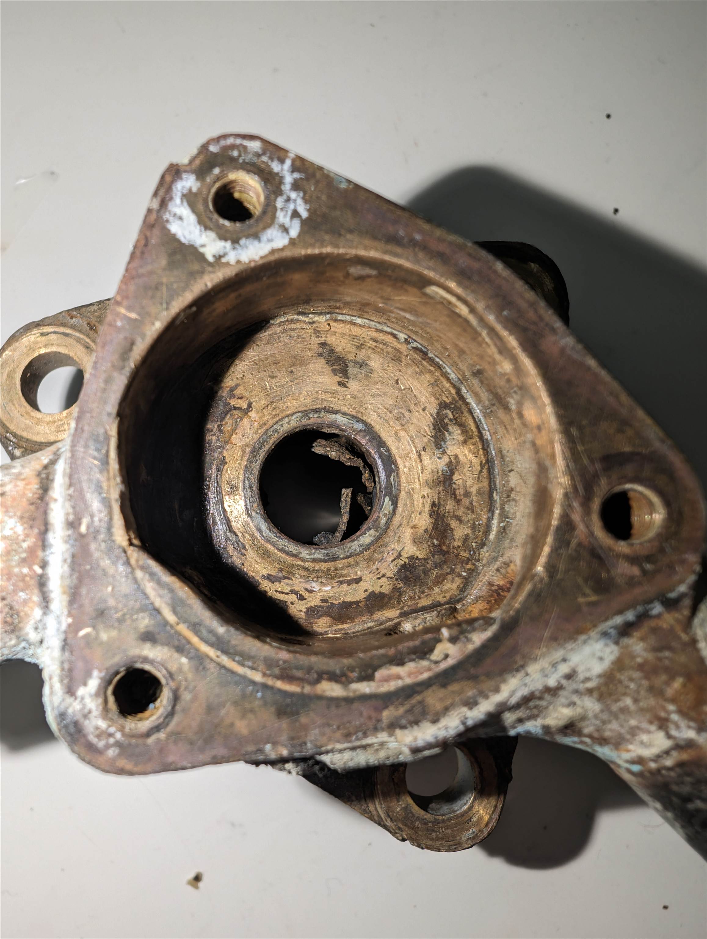 Water pump housing
