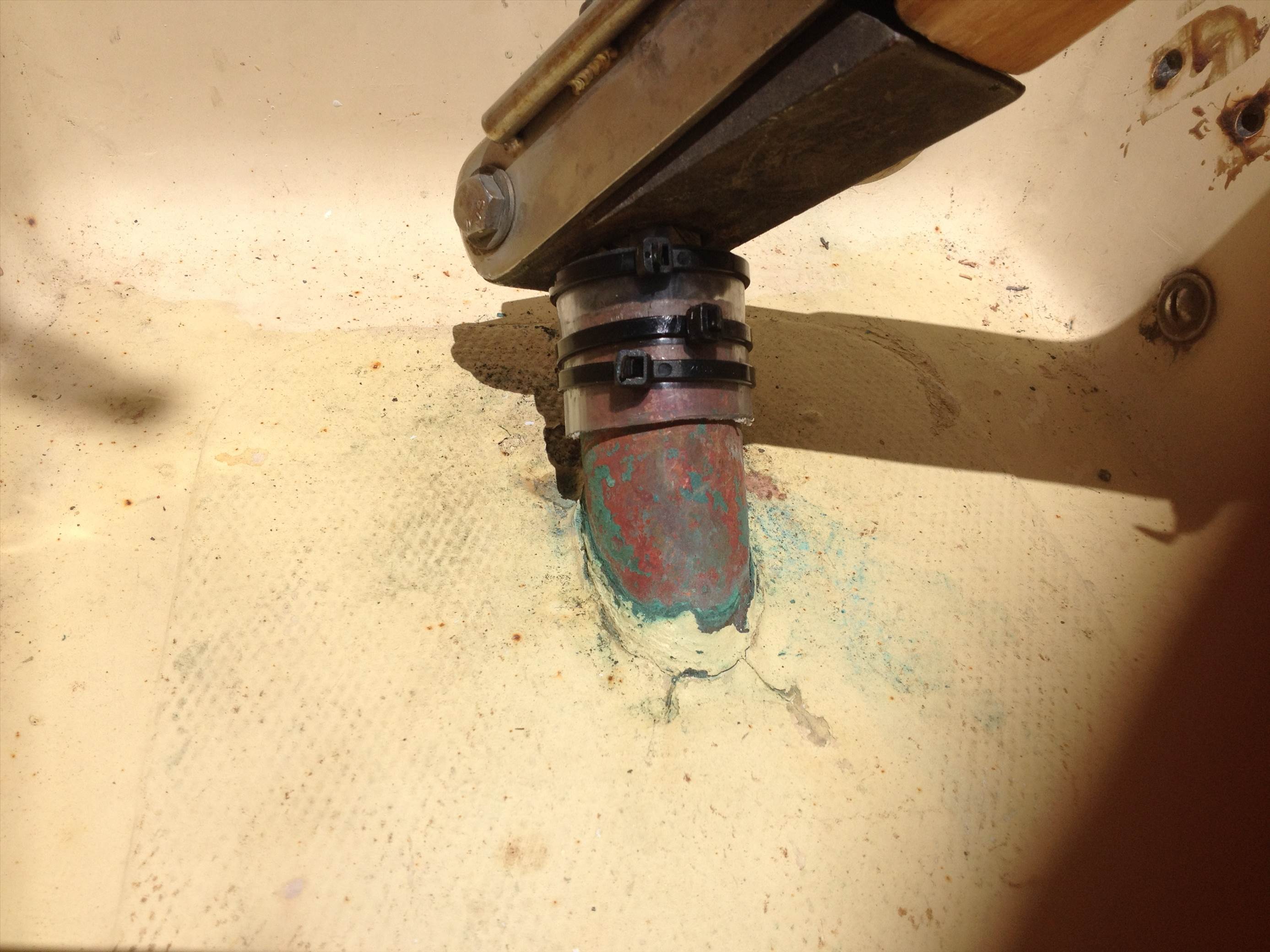 Rudder shaft seal