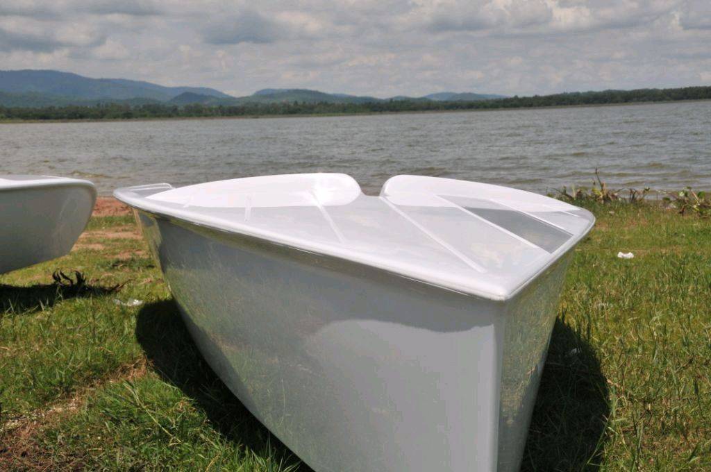 My new sailing dinghy design, www.goyachts.net