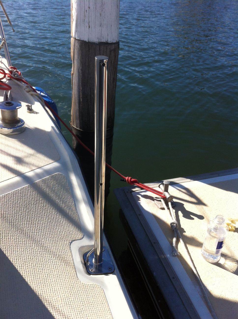 Stanchion1
