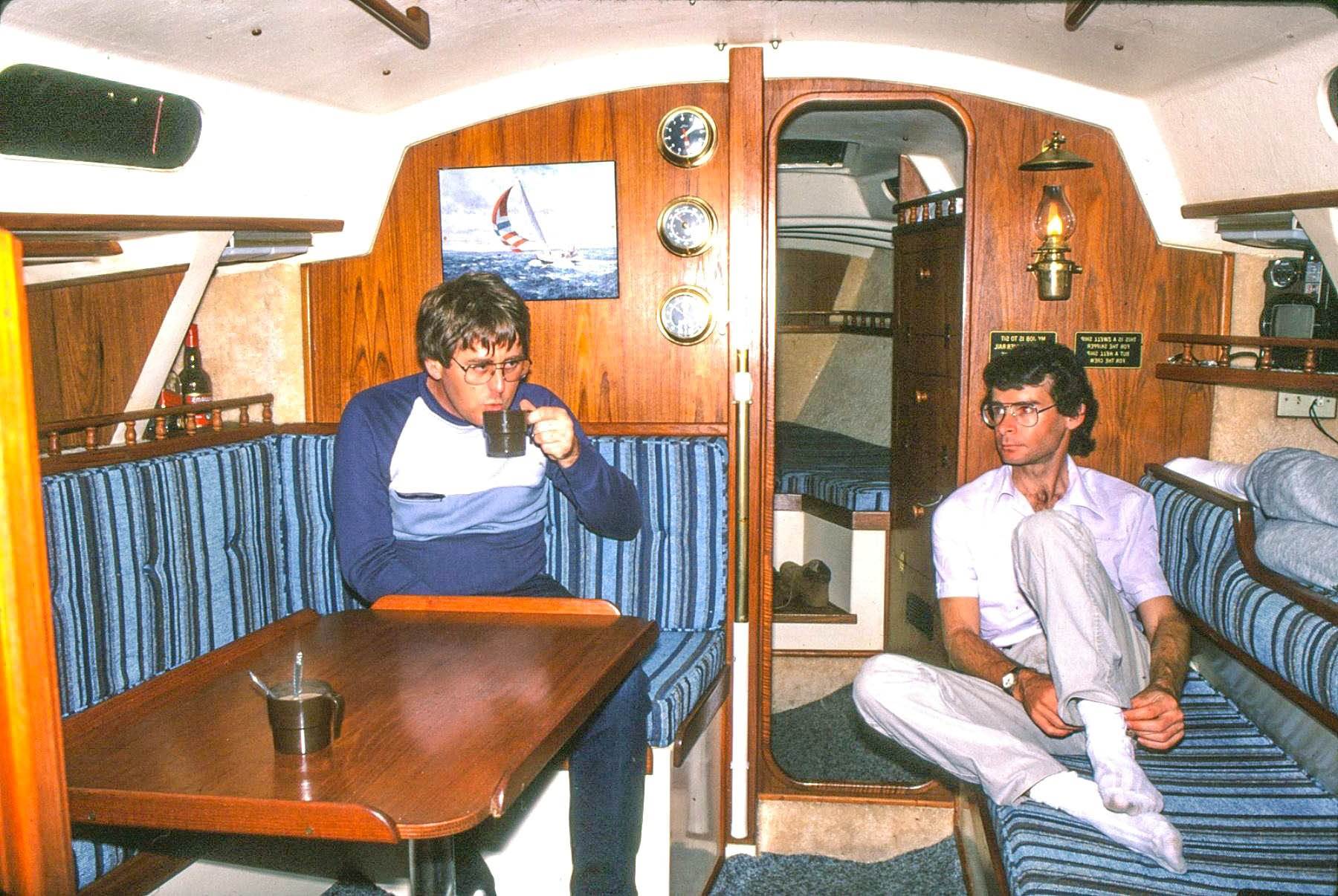 interior Phantom 32
