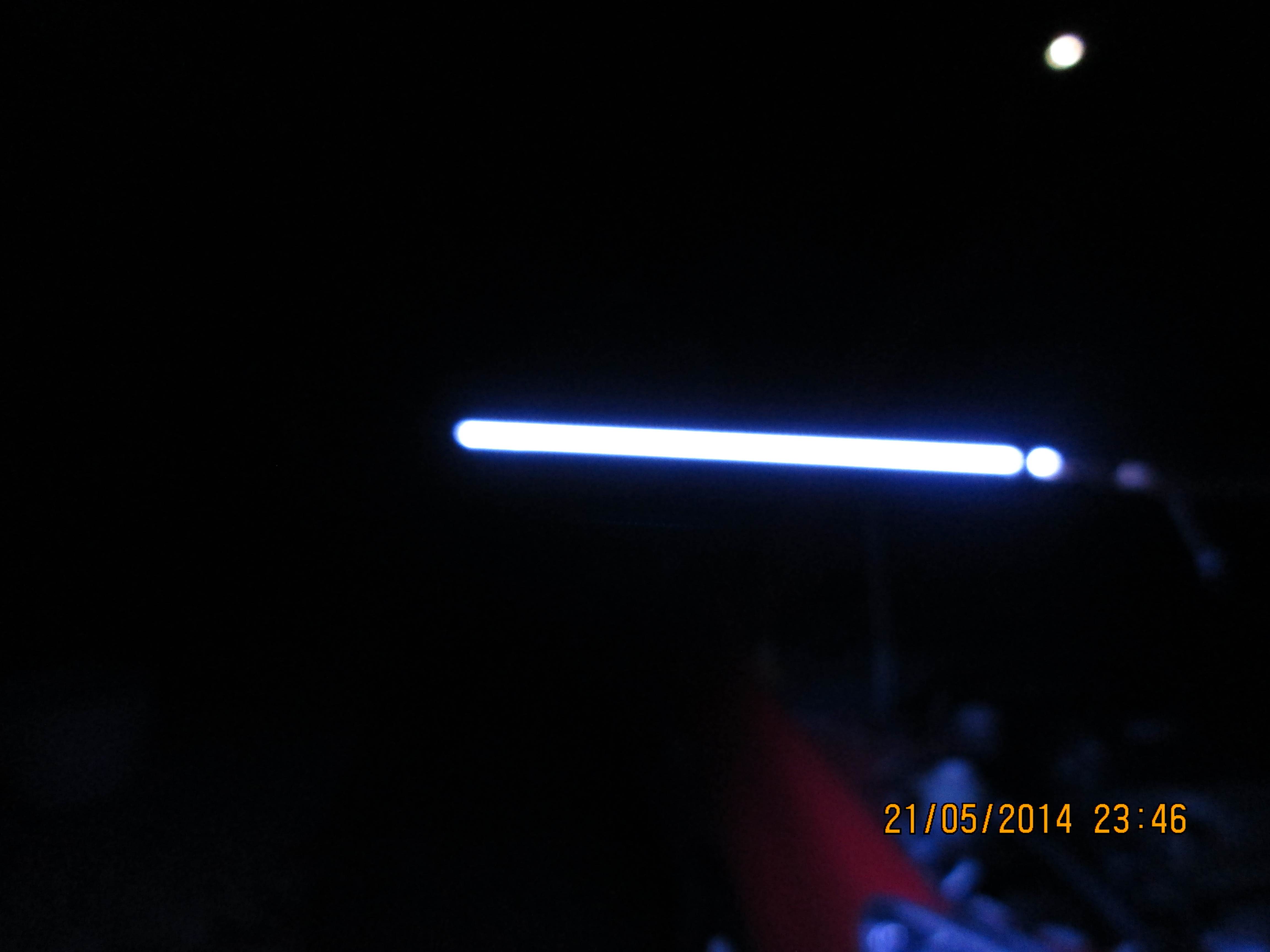 led 001