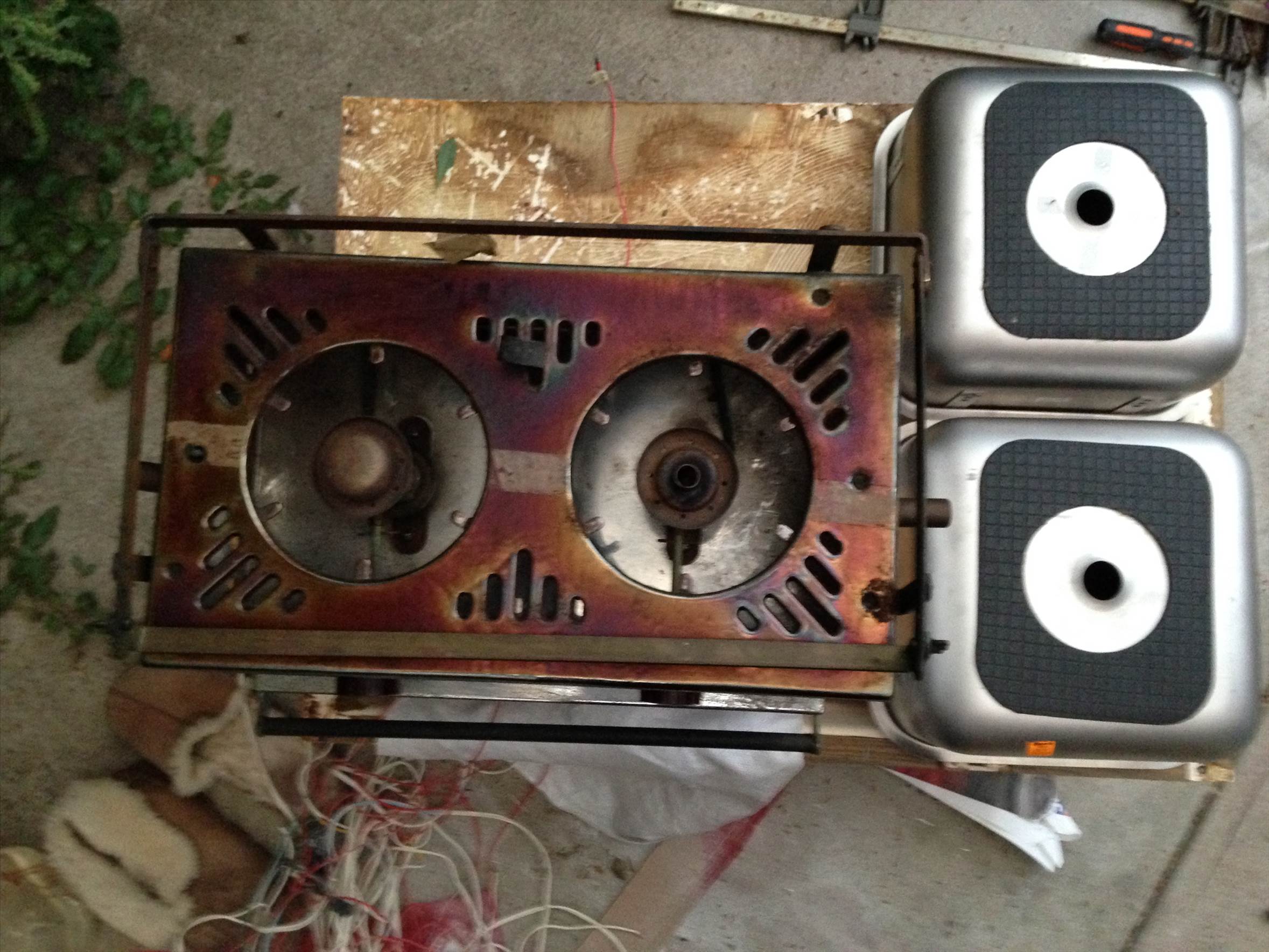 stove and sink 002