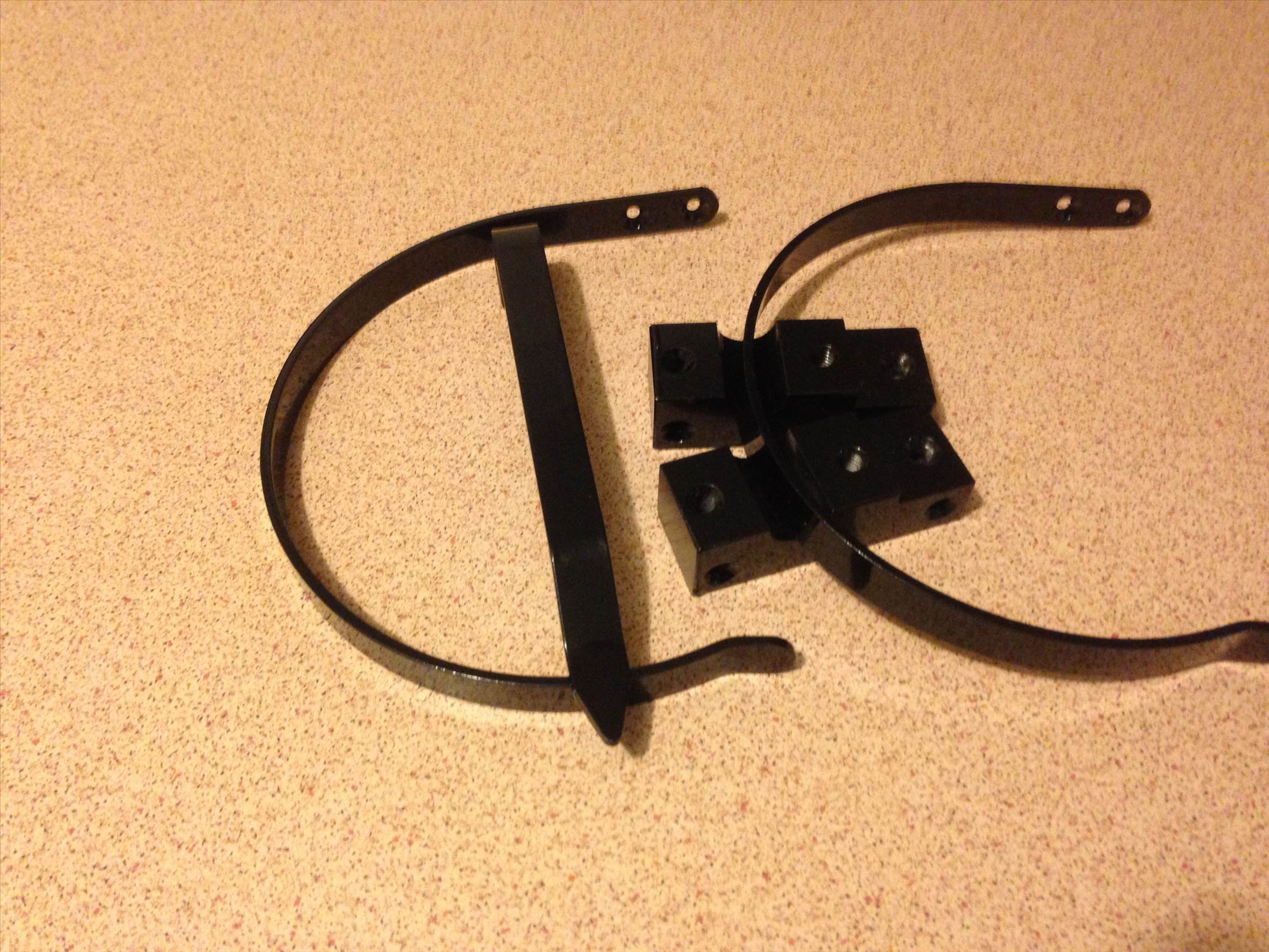 kero tank brackets 002