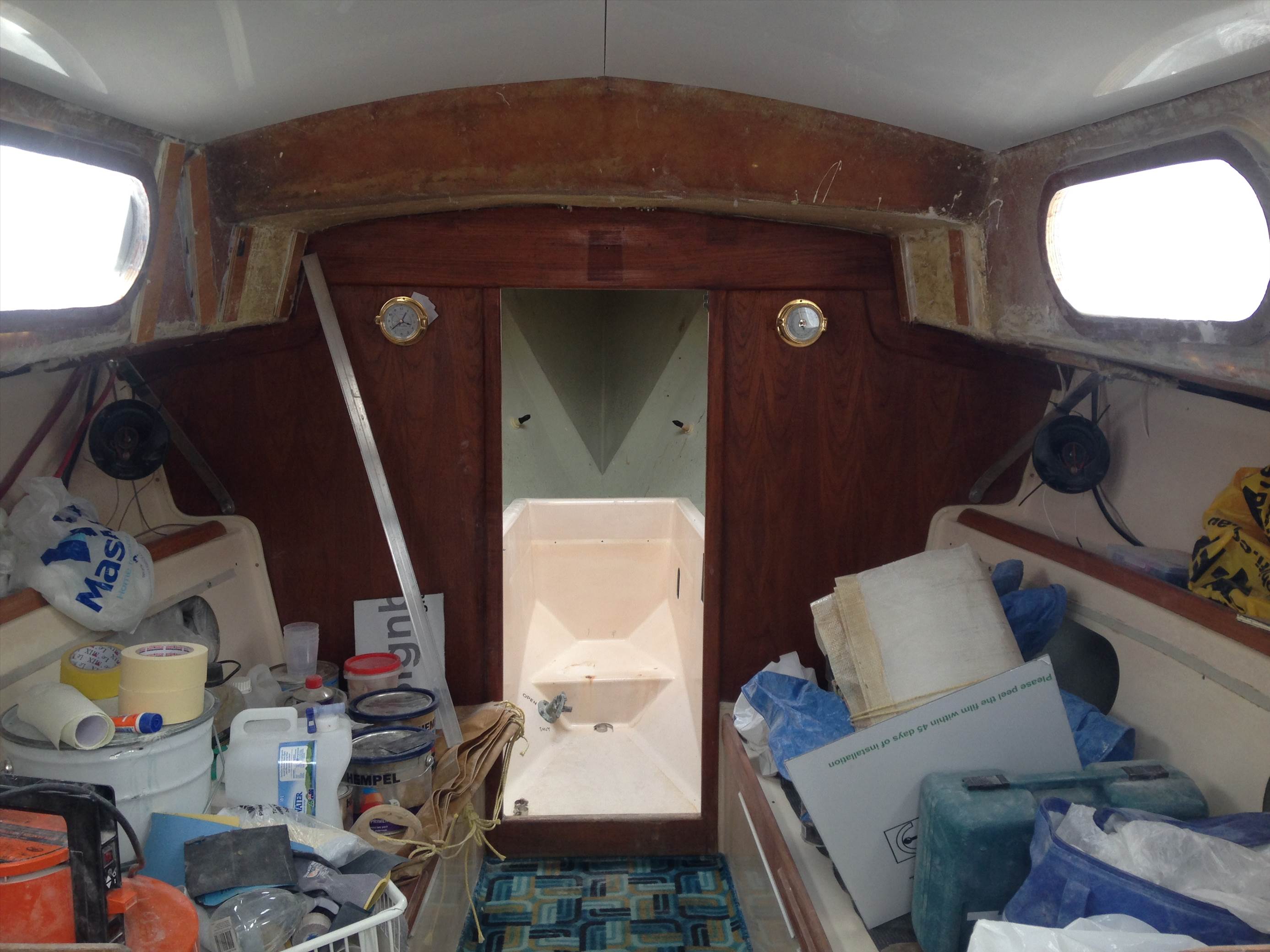 anchor hatch 006