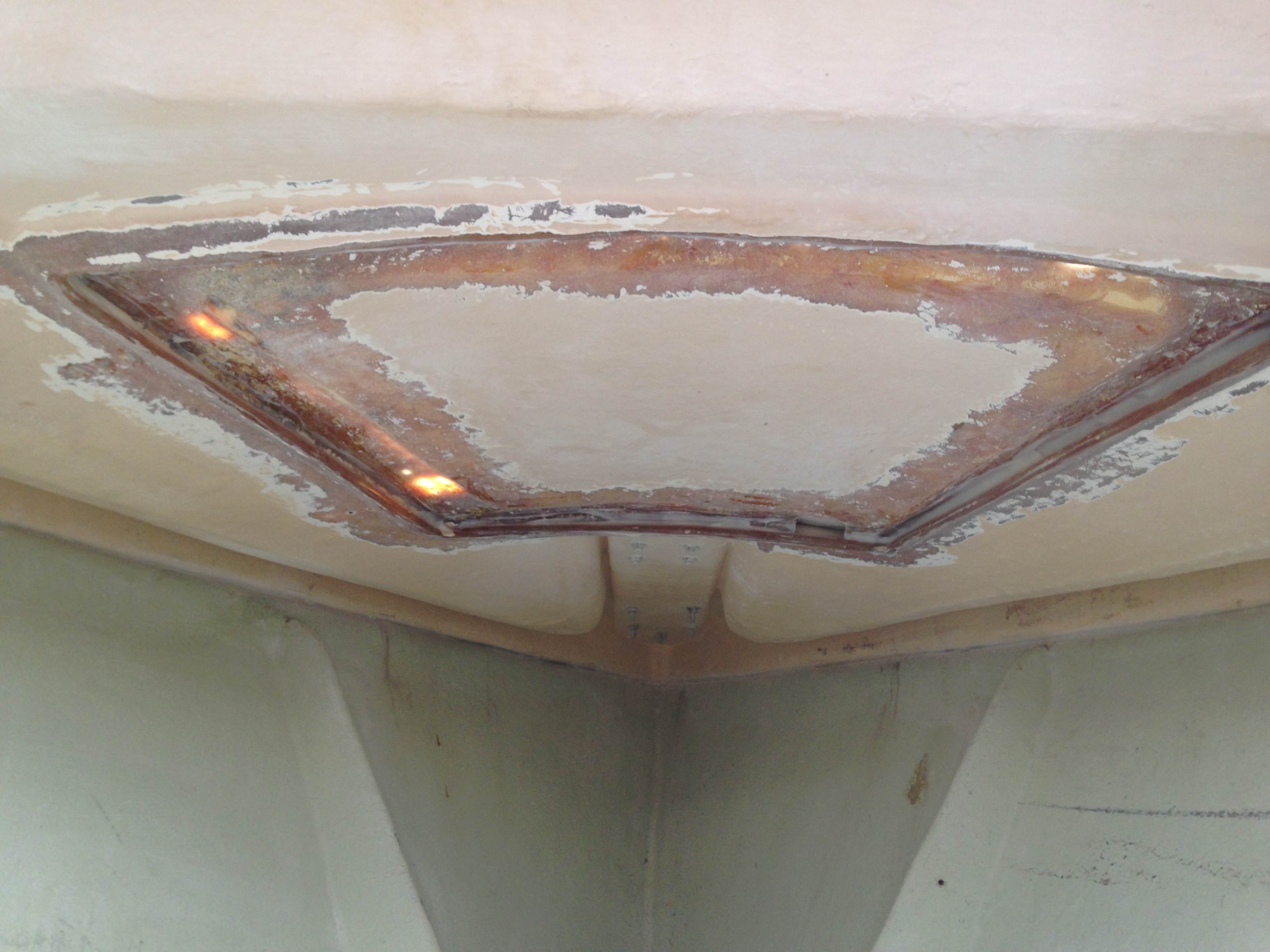anchor hatch 001