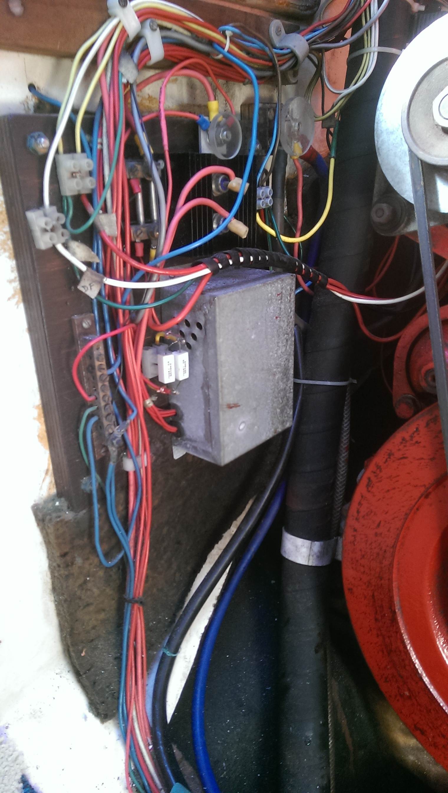 sundays work 06 030