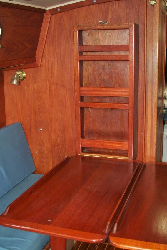 cabin-table