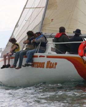 wat a nice boat