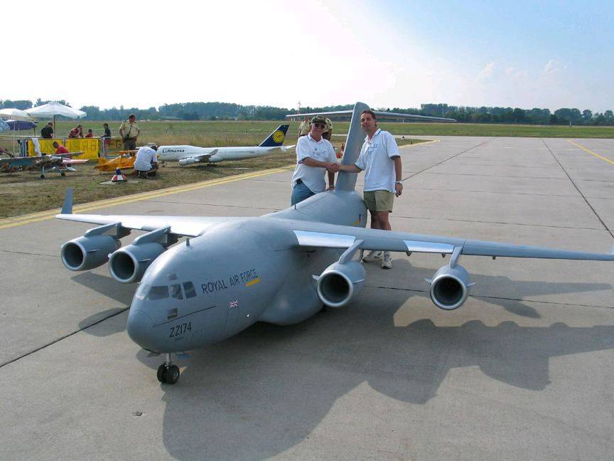 big R/C plane