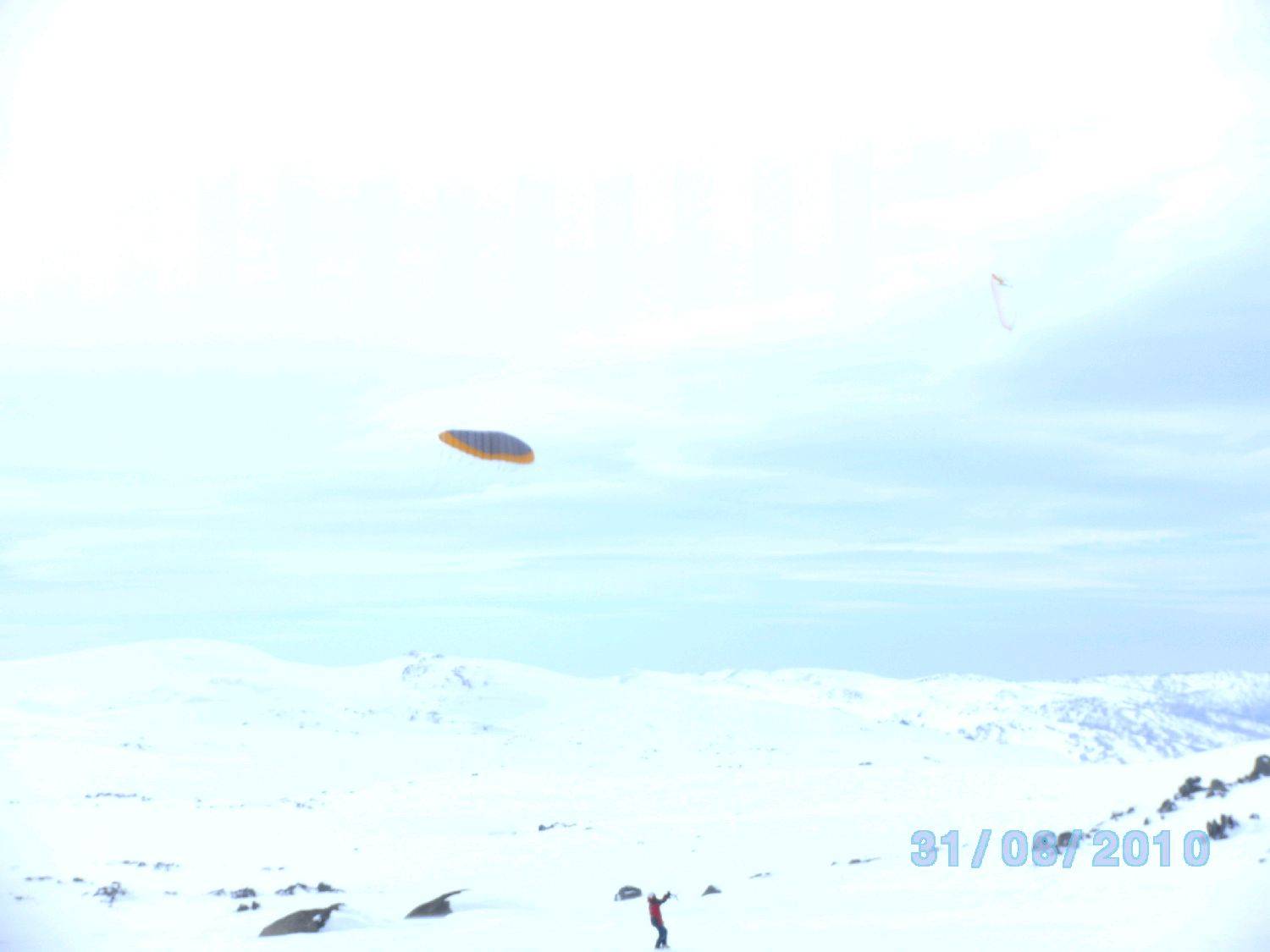 Mike and Richard's kites above Thredbo