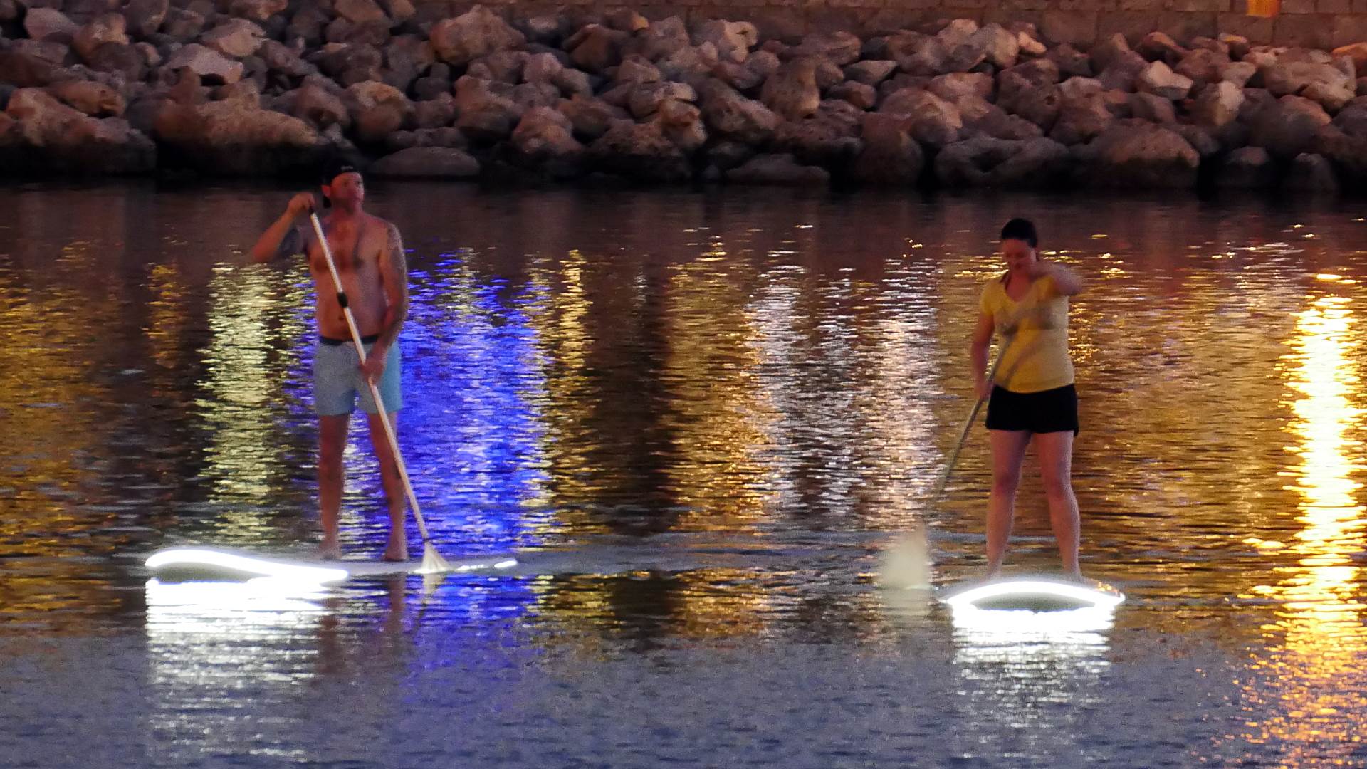 SUPs with lights
