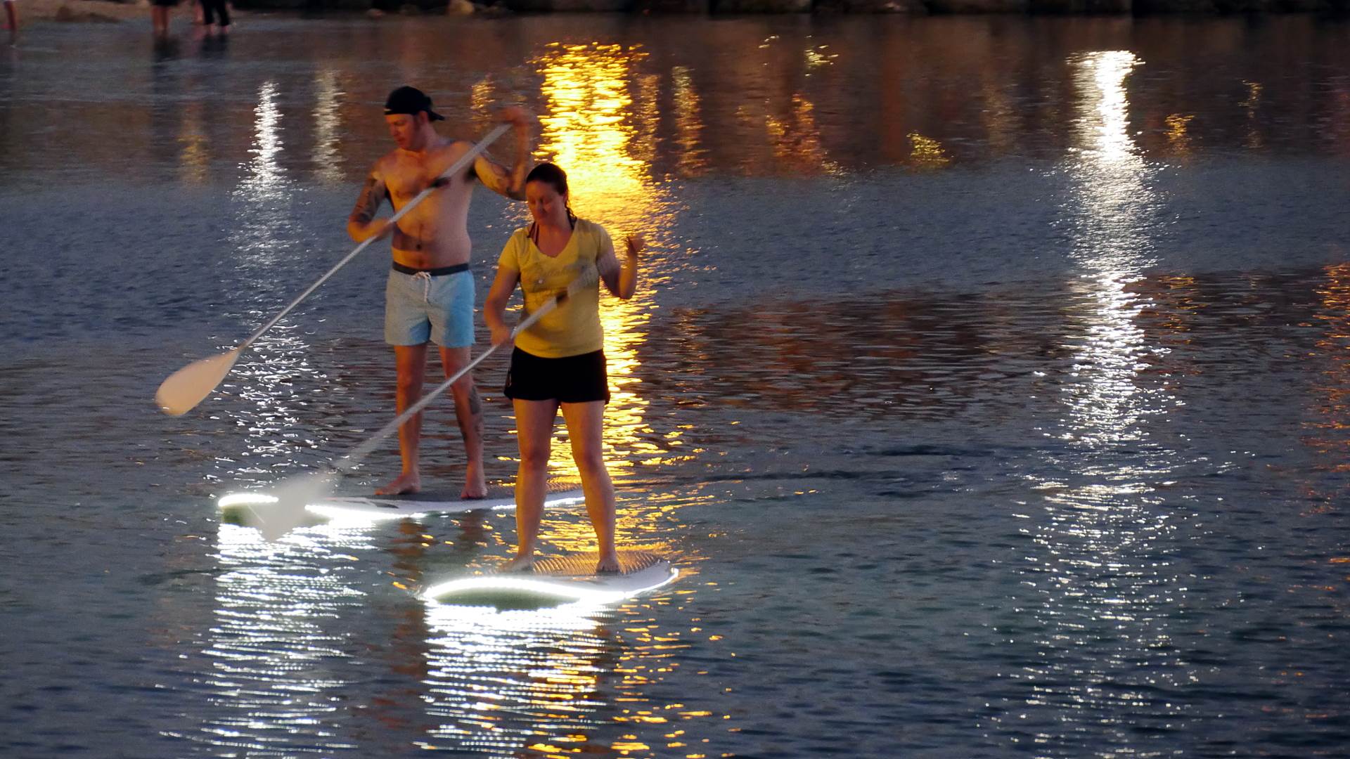 SUPs with lights