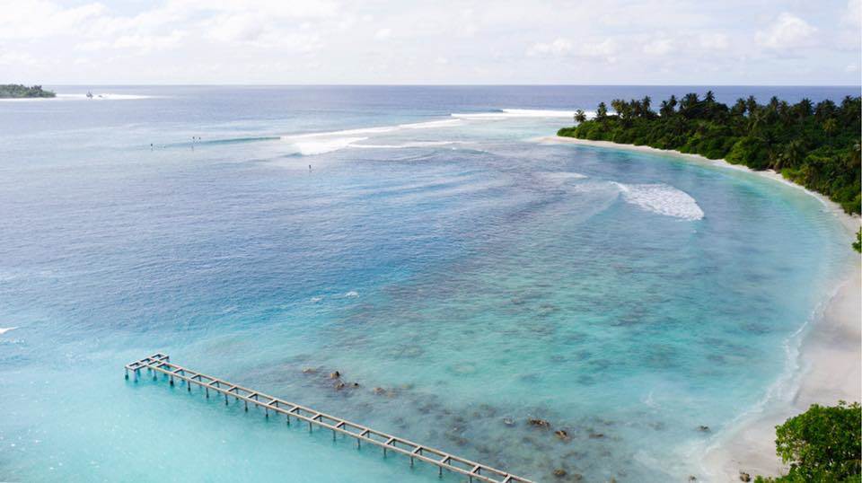 Maldives SUP Surfing