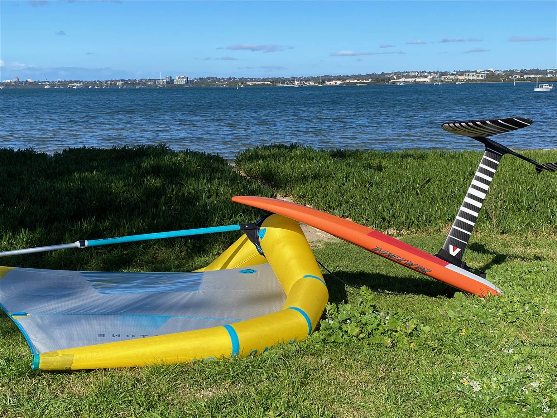Naish 95l - CF1600 needs 12 knots