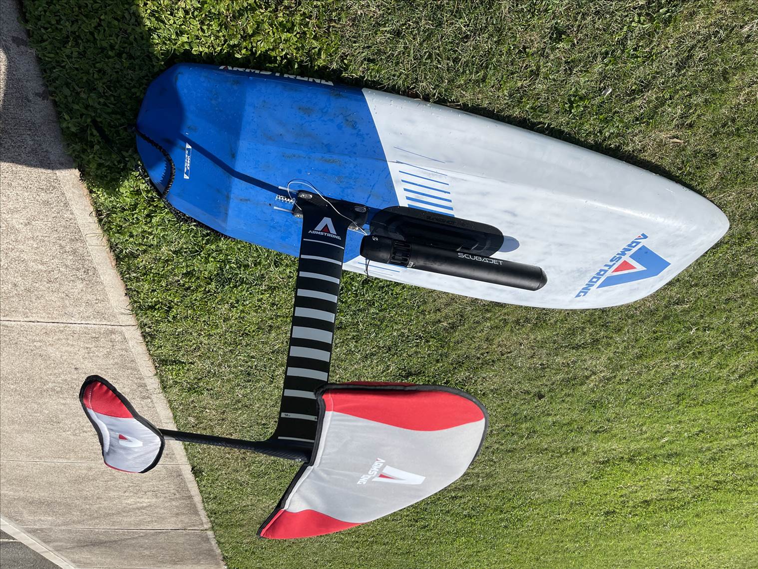Scubajet on sup foil board