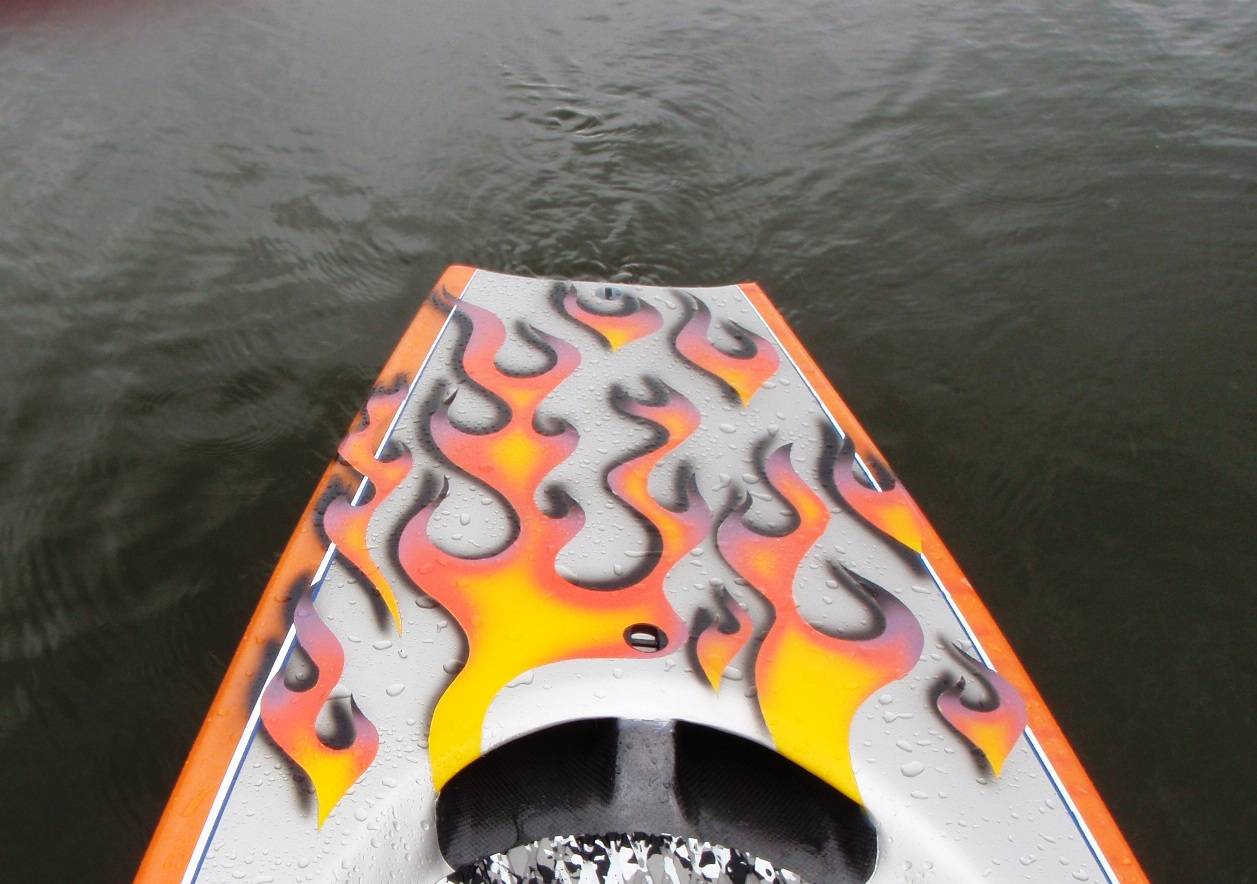 Ripples off the tail
