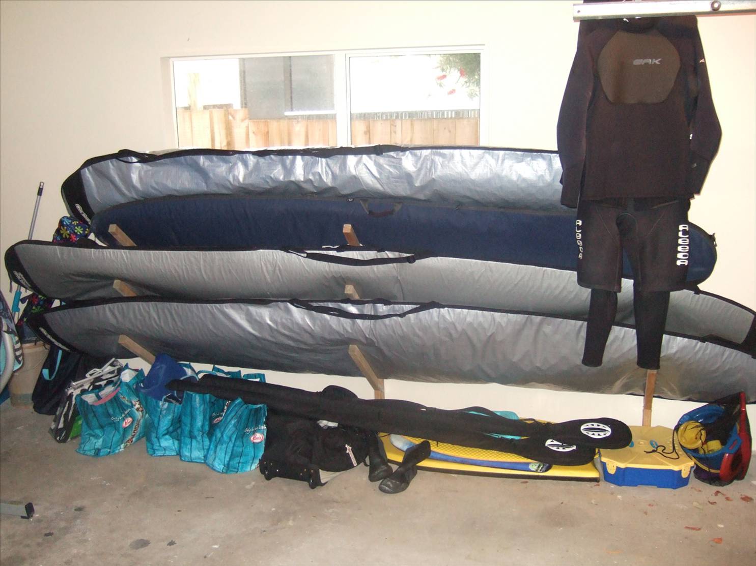 pictures surfboard rack july  2009 002