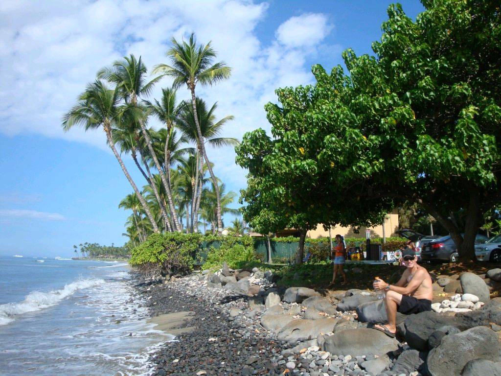 Puamana Beach