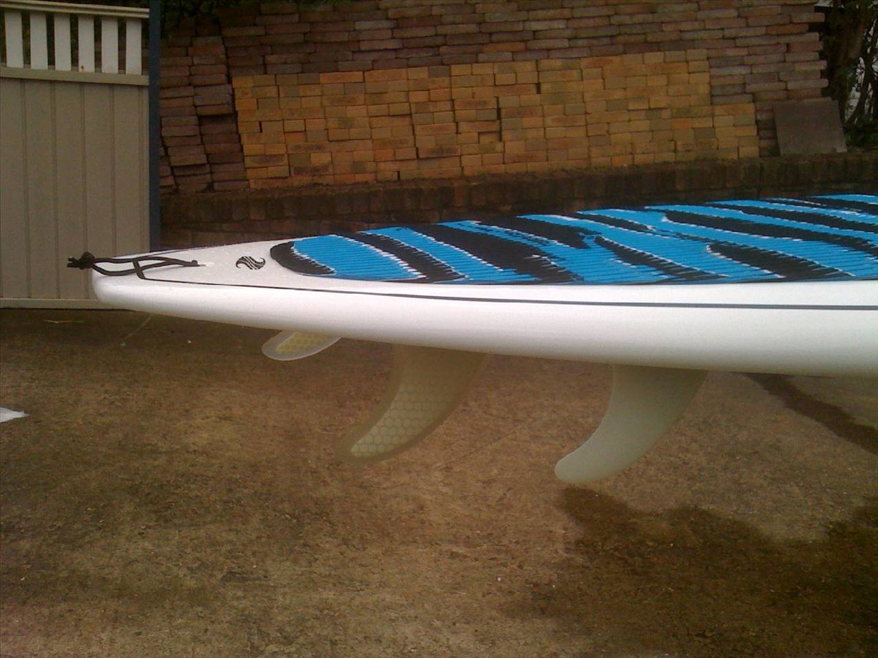 10waa tail