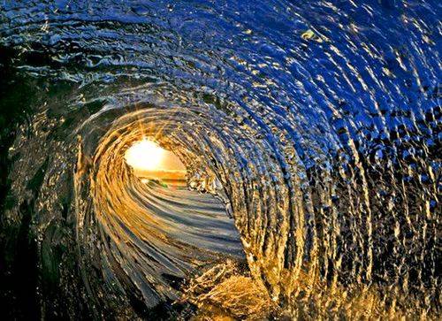 sea,wave,,,light,water,ocean-d0d763caf2532444ff6c76b4e19c40cc h
